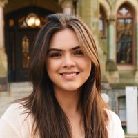 Leina Betzer.jpeg Leina Betzer.jpeg